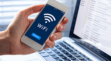 スマートフォン・WiFi・光通信